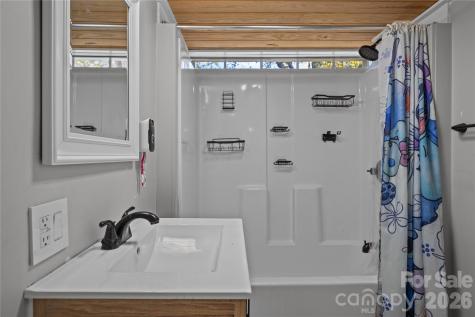 145 Duke Street Cooleemee NC 27014