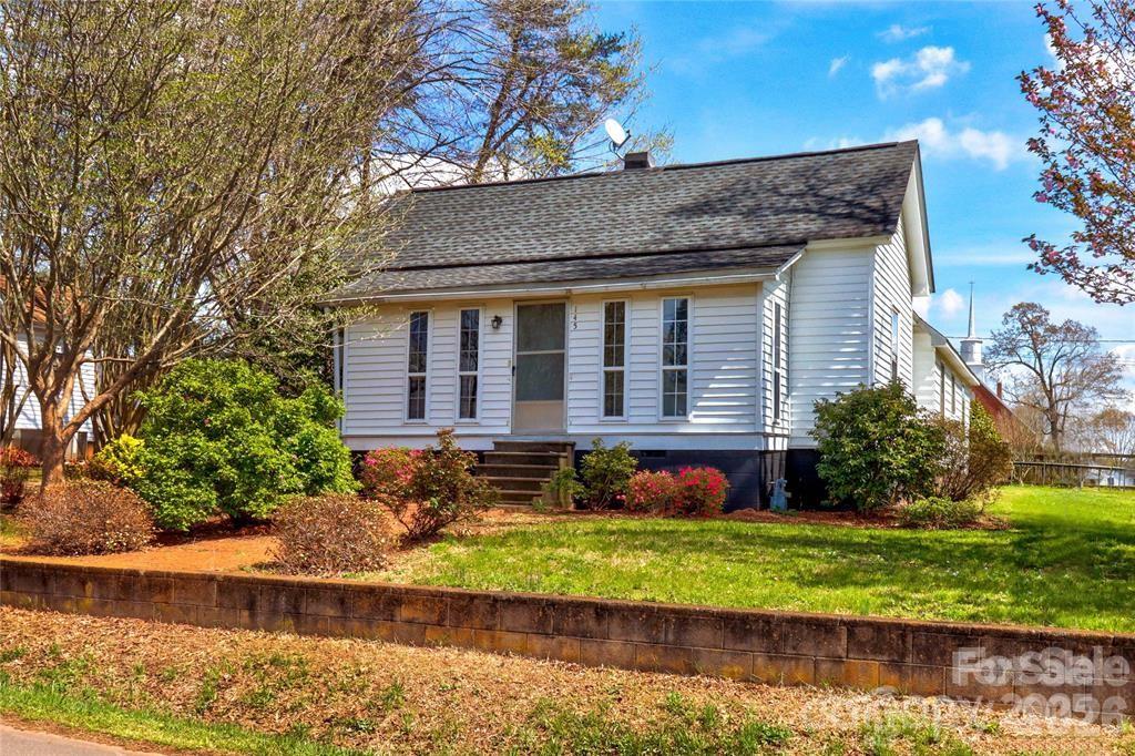 145 Duke Street Cooleemee NC 27014