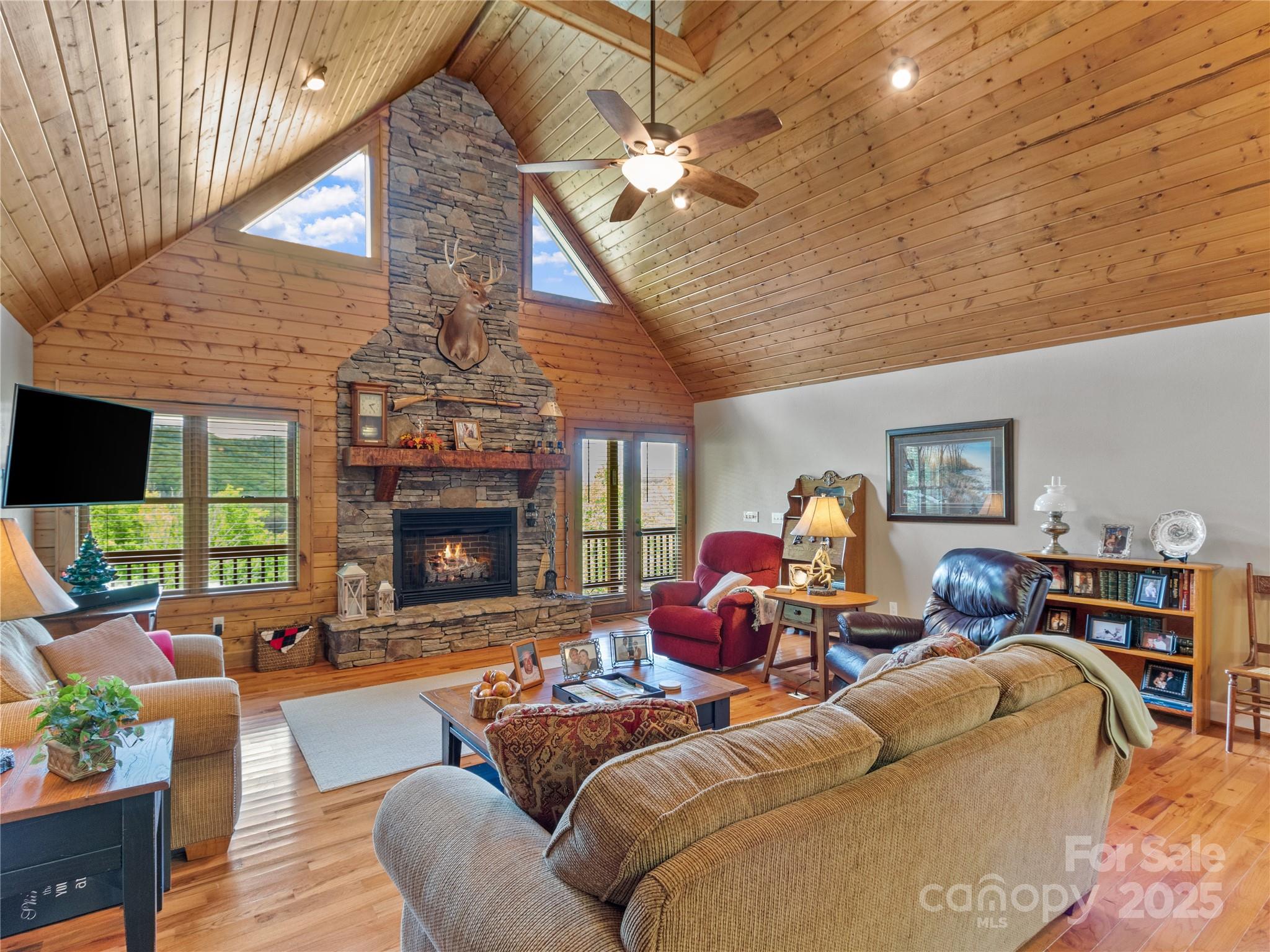 370 Appaloosa Trail Burnsville NC 28714