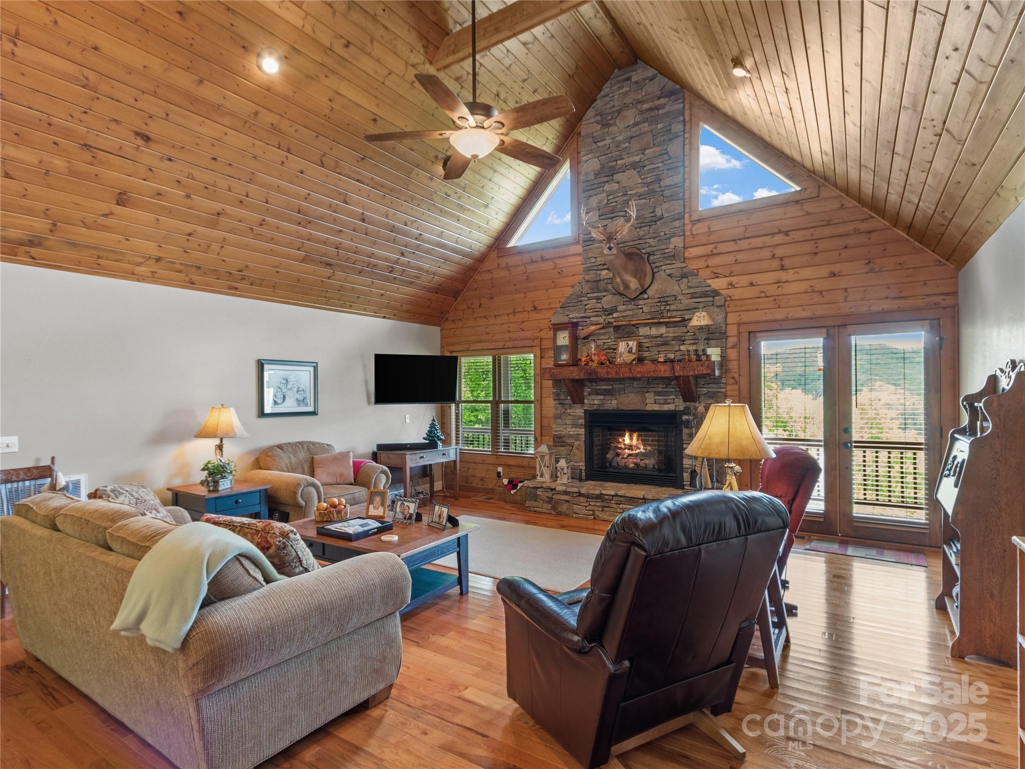 370 Appaloosa Trail Burnsville NC 28714