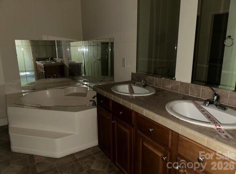 172 Jesse King Road Advance NC 27006