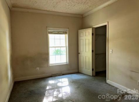 172 Jesse King Road Advance NC 27006