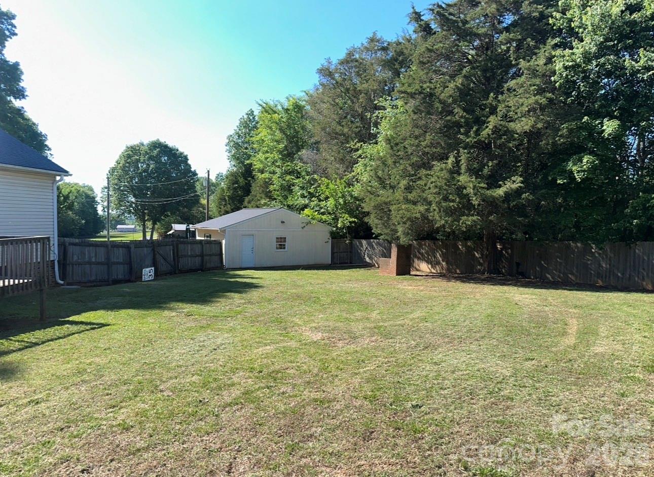 172 Jesse King Road Advance NC 27006