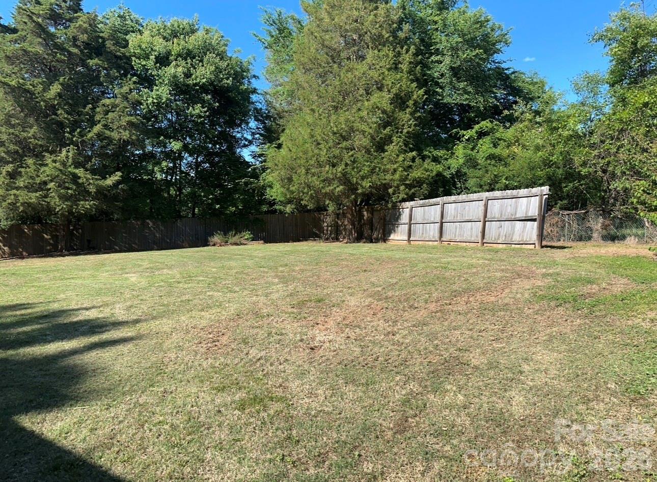 172 Jesse King Road Advance NC 27006