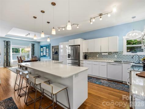 24 Sunnie Rae Lane Candler NC 28715