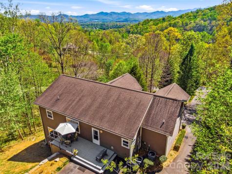 24 Sunnie Rae Lane Candler NC 28715