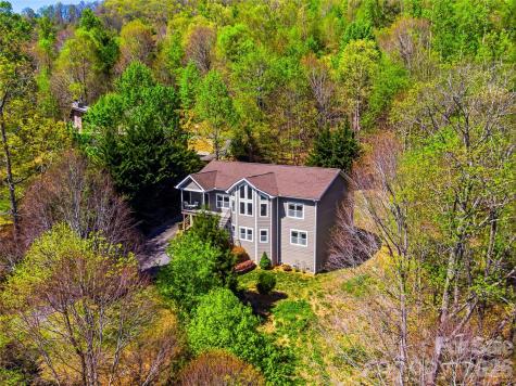 24 Sunnie Rae Lane Candler NC 28715