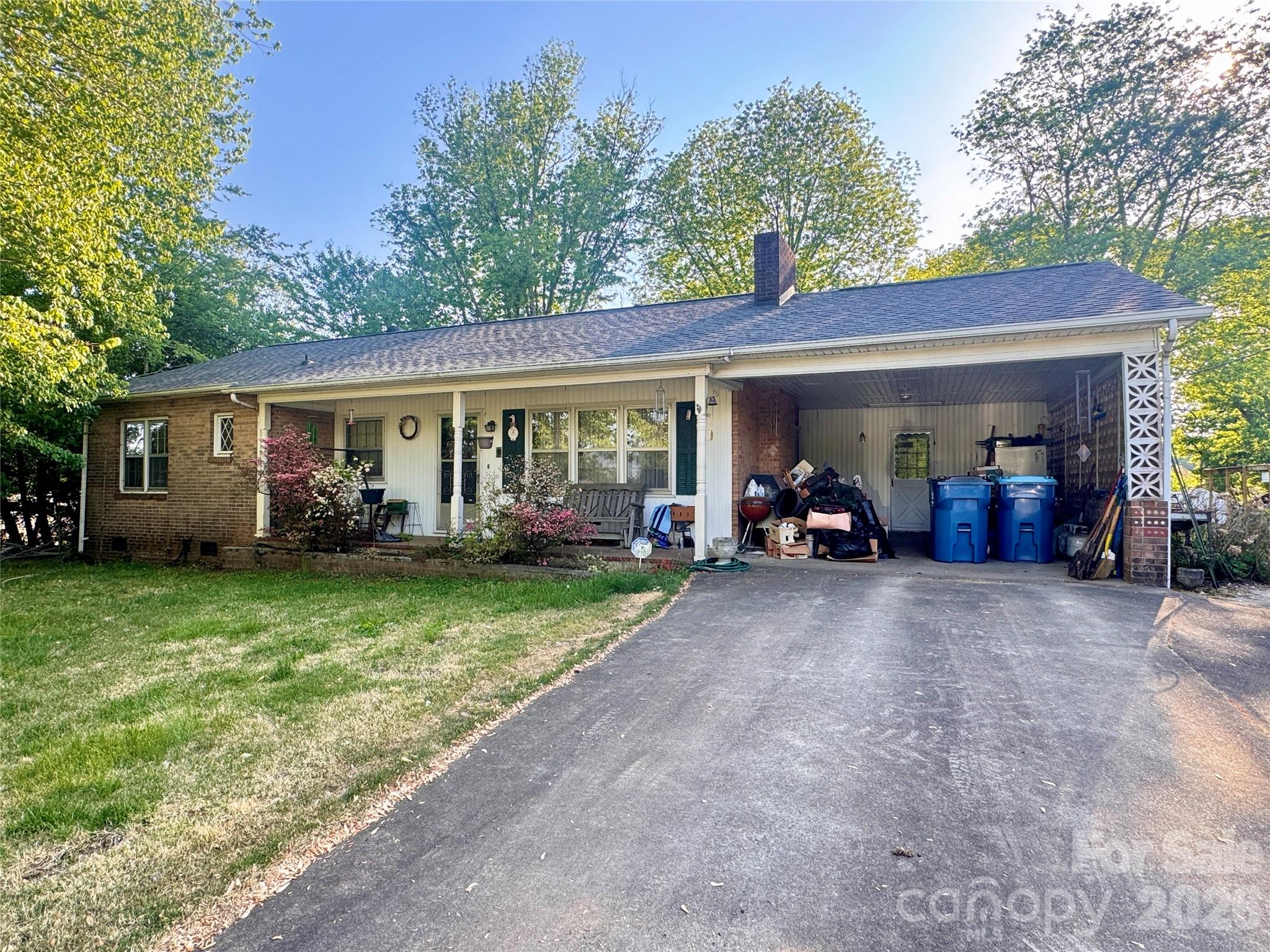 1102 Afton Drive Lenoir NC 28645