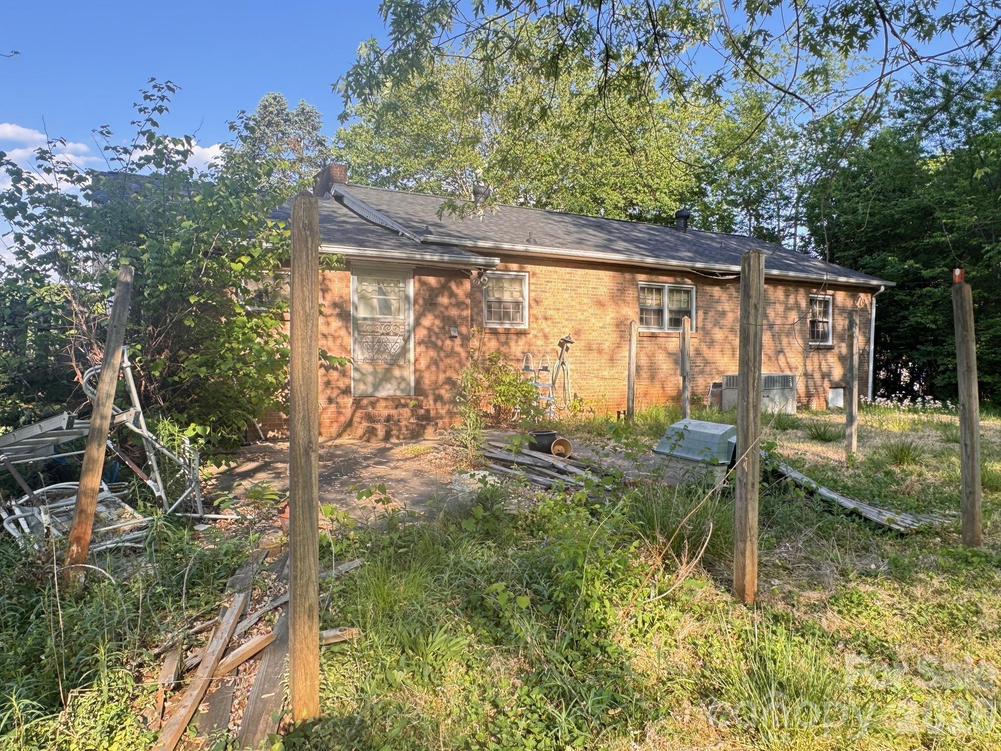1102 Afton Drive Lenoir NC 28645