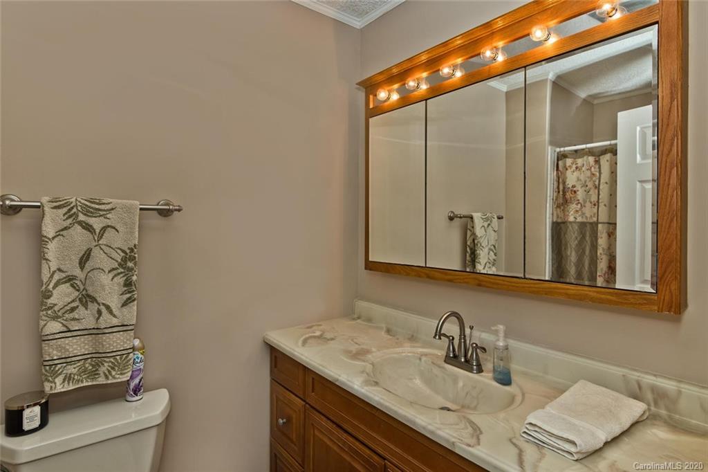 94 Stoney Hill Court Asheville NC 28804