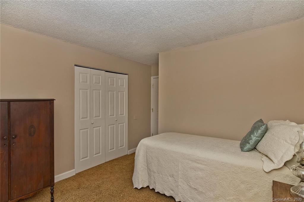94 Stoney Hill Court Asheville NC 28804