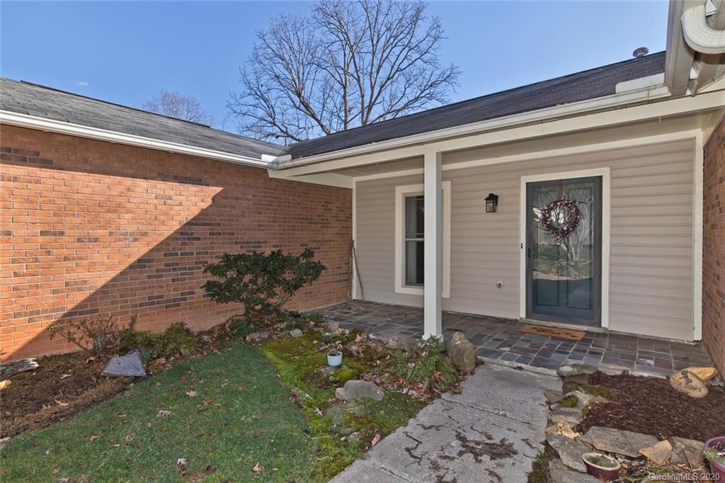 94 Stoney Hill Court Asheville NC 28804
