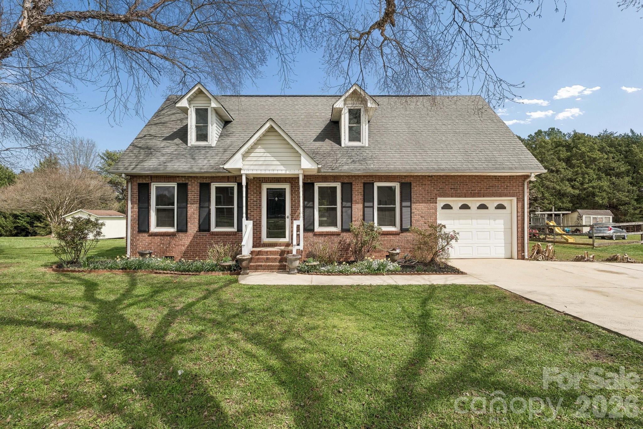 125 Equestrian Drive Mooresville NC 28115