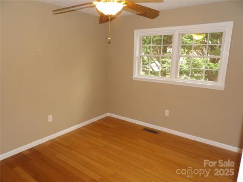 106 Pinetree Drive Black Mountain NC 28711