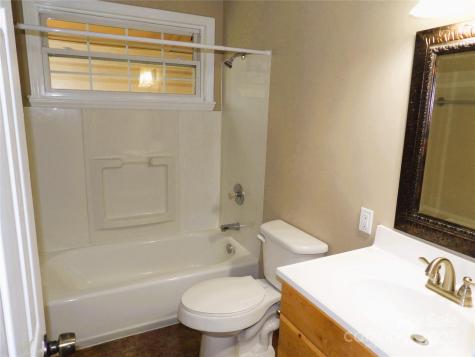 106 Pinetree Drive Black Mountain NC 28711