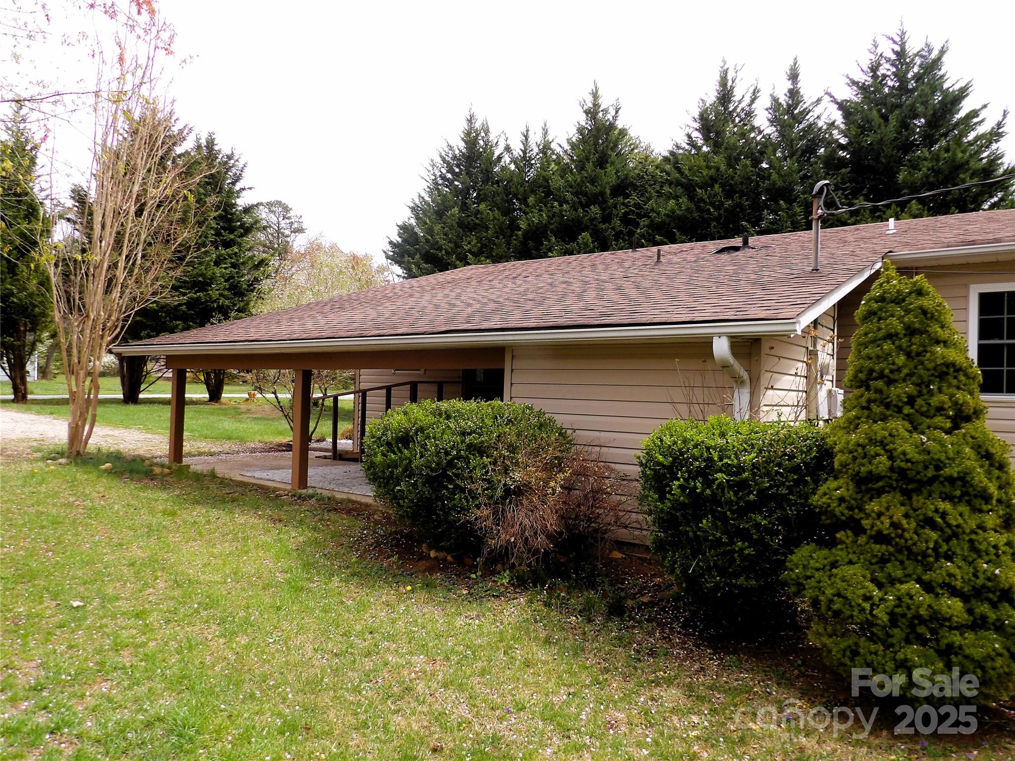 106 Pinetree Drive Black Mountain NC 28711