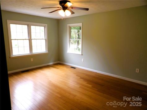 106 Pinetree Drive Black Mountain NC 28711