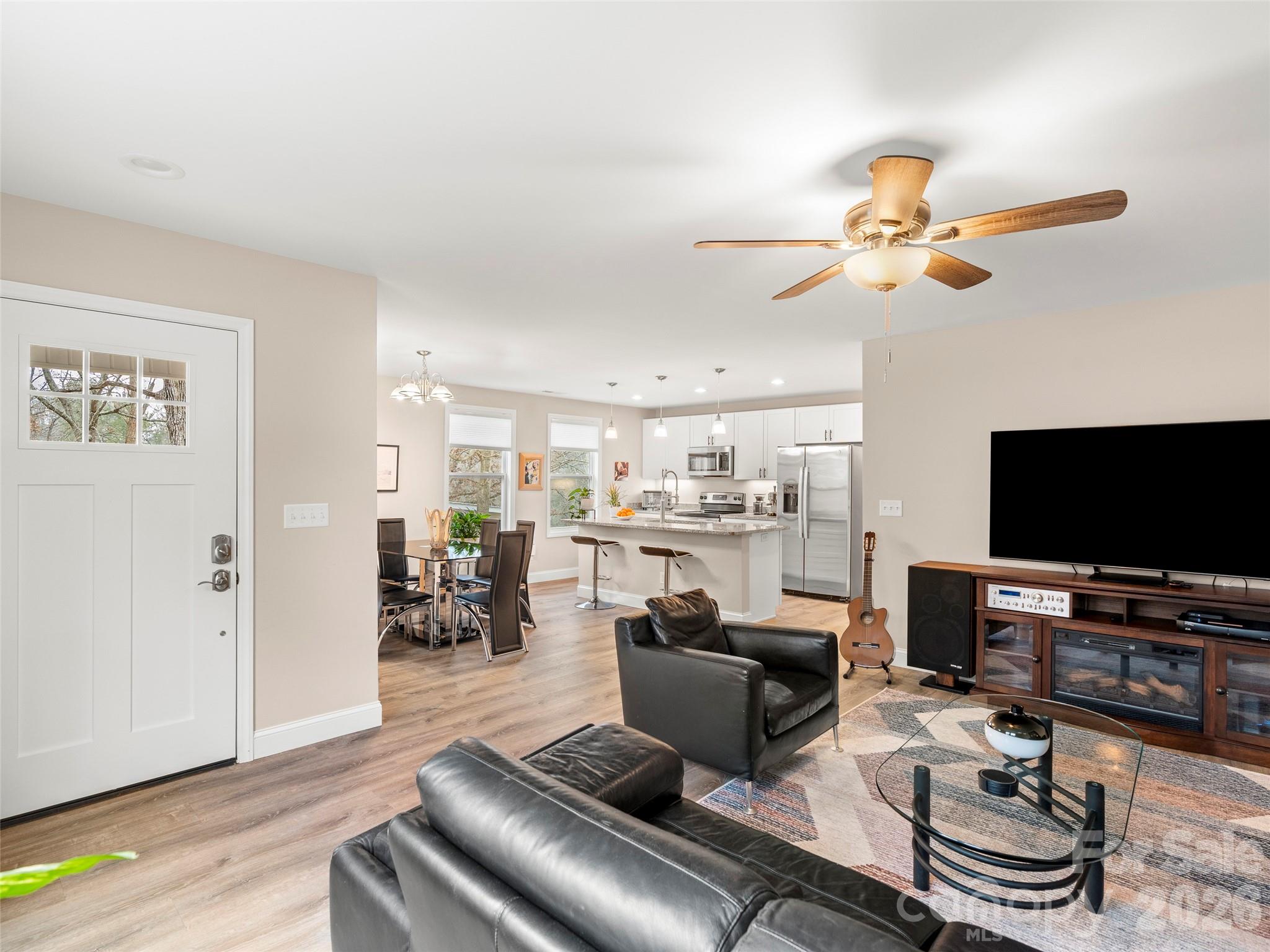 92 Lakeside Drive Asheville NC 28806