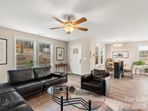 92 Lakeside Drive Asheville NC 28806