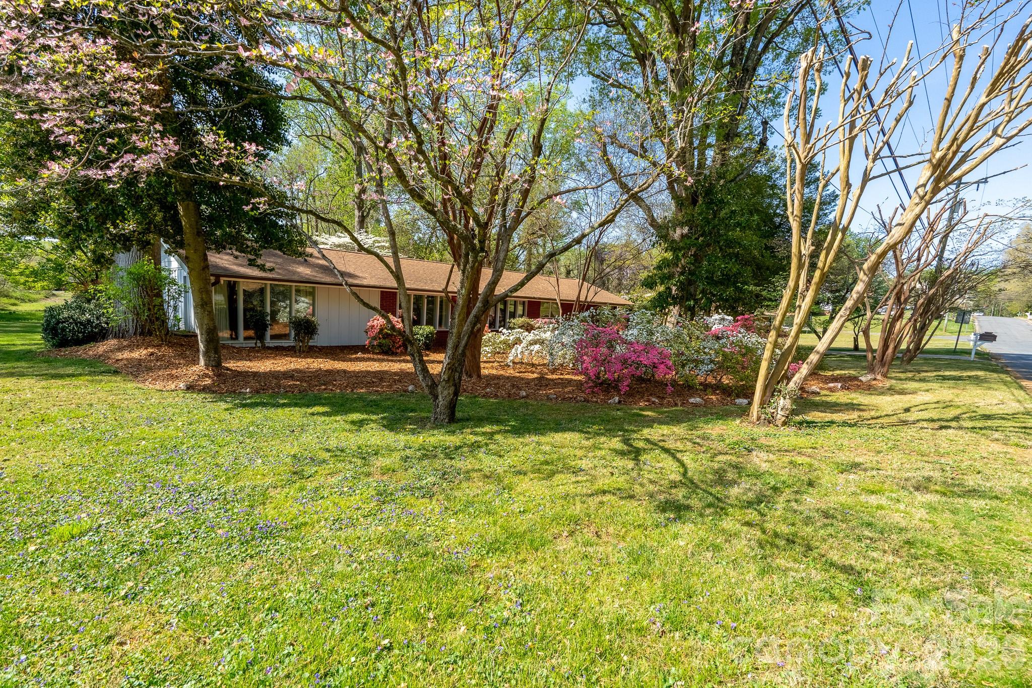 1221 Forestdale Drive Salisbury NC 28144
