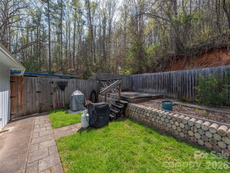 444 Martin Branch Road Leicester NC 28748