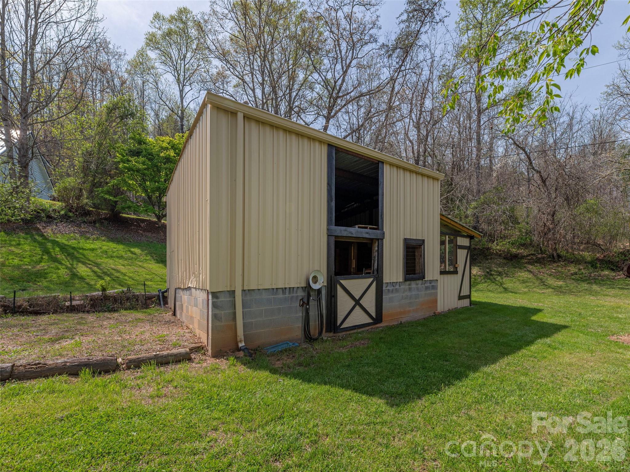 444 Martin Branch Road Leicester NC 28748