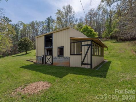 444 Martin Branch Road Leicester NC 28748