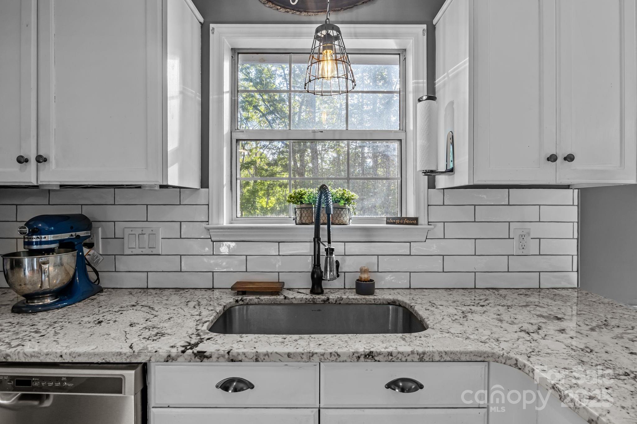 7229 Catawba Springs Road Denver NC 28037