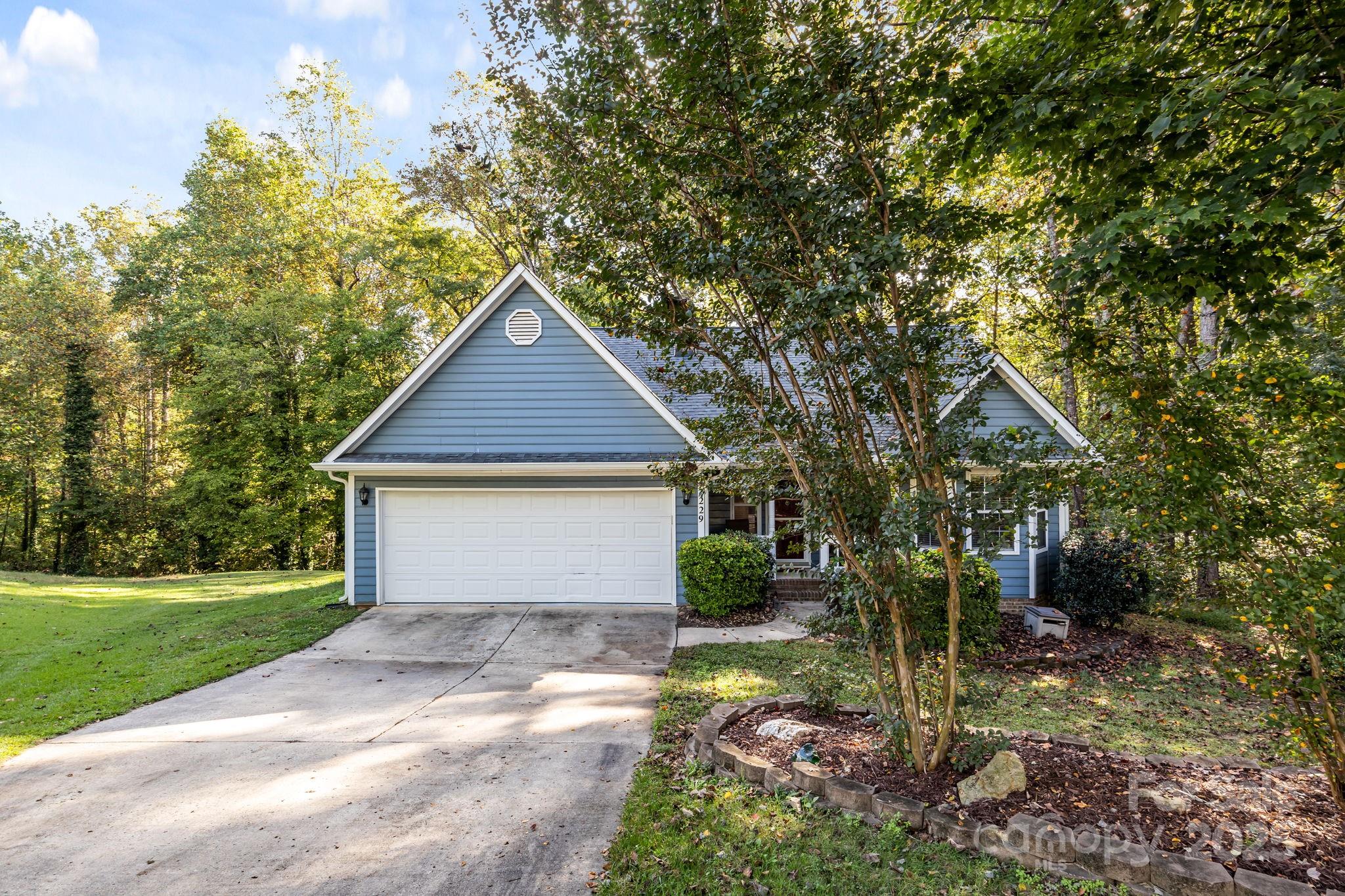 7229 Catawba Springs Road Denver NC 28037