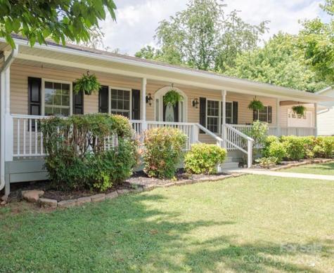 35 Sydney Lane Asheville NC 28806