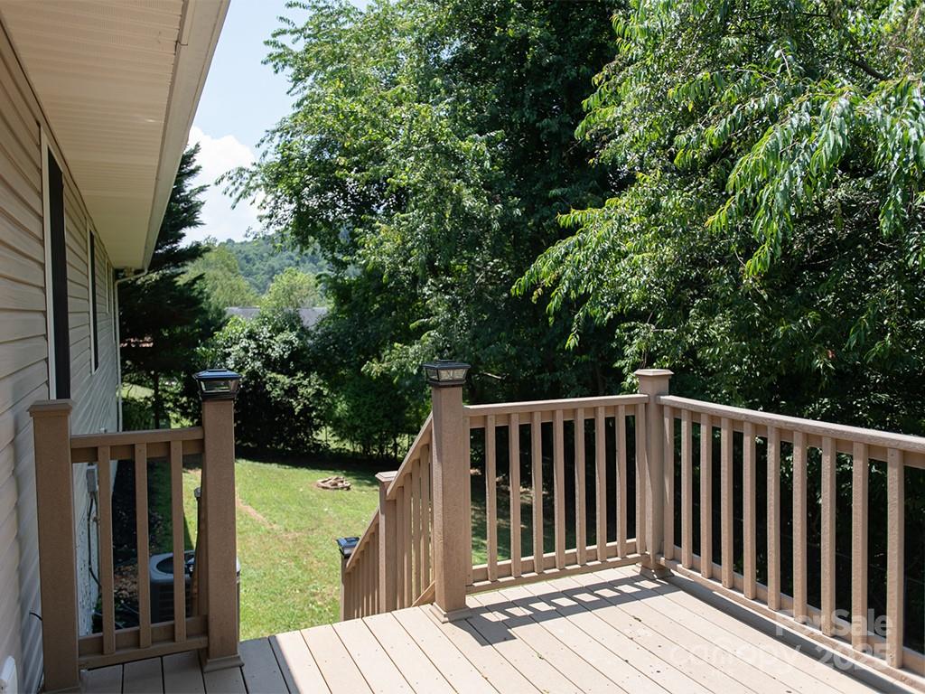 35 Sydney Lane Asheville NC 28806