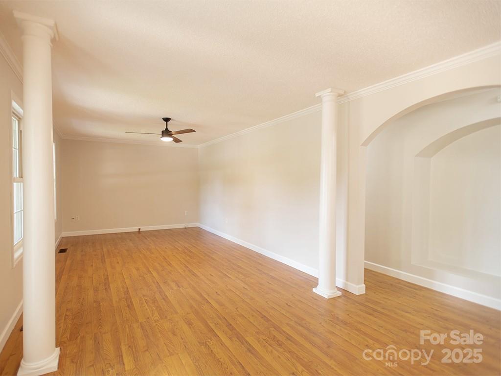 35 Sydney Lane Asheville NC 28806