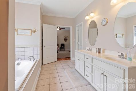 5518 Land Harbour Drive Granite Falls NC 28630