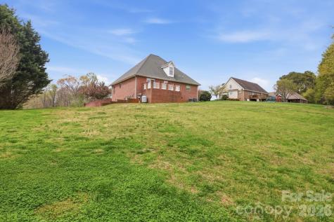 5518 Land Harbour Drive Granite Falls NC 28630