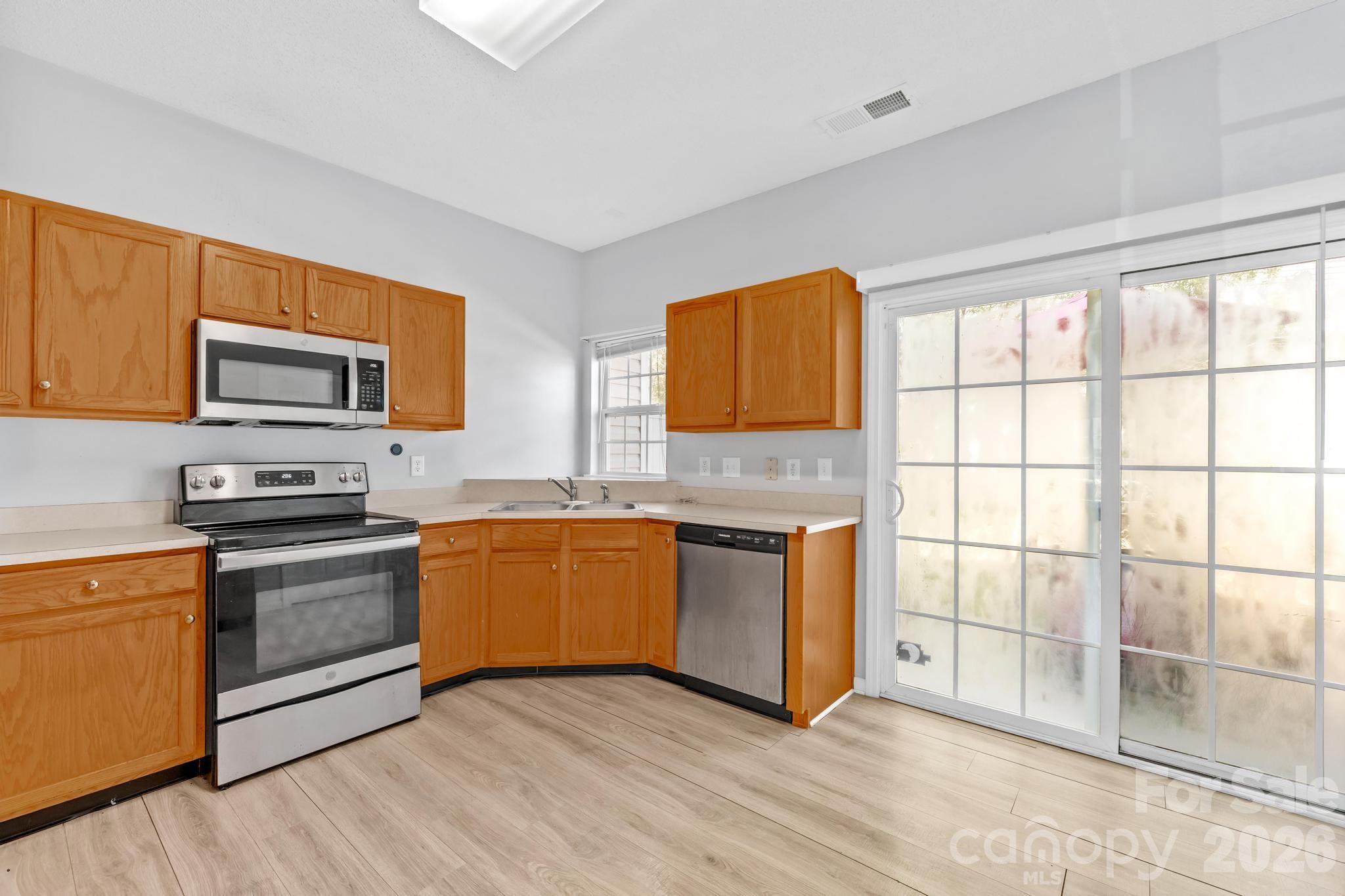 2823 Summergrove Court Matthews NC 28105