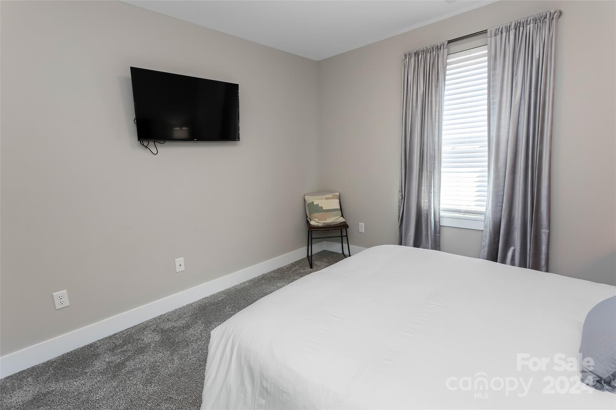 116 Monmouth Way Candler NC 28715