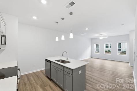 6209 Kimball Court Charlotte NC 28216