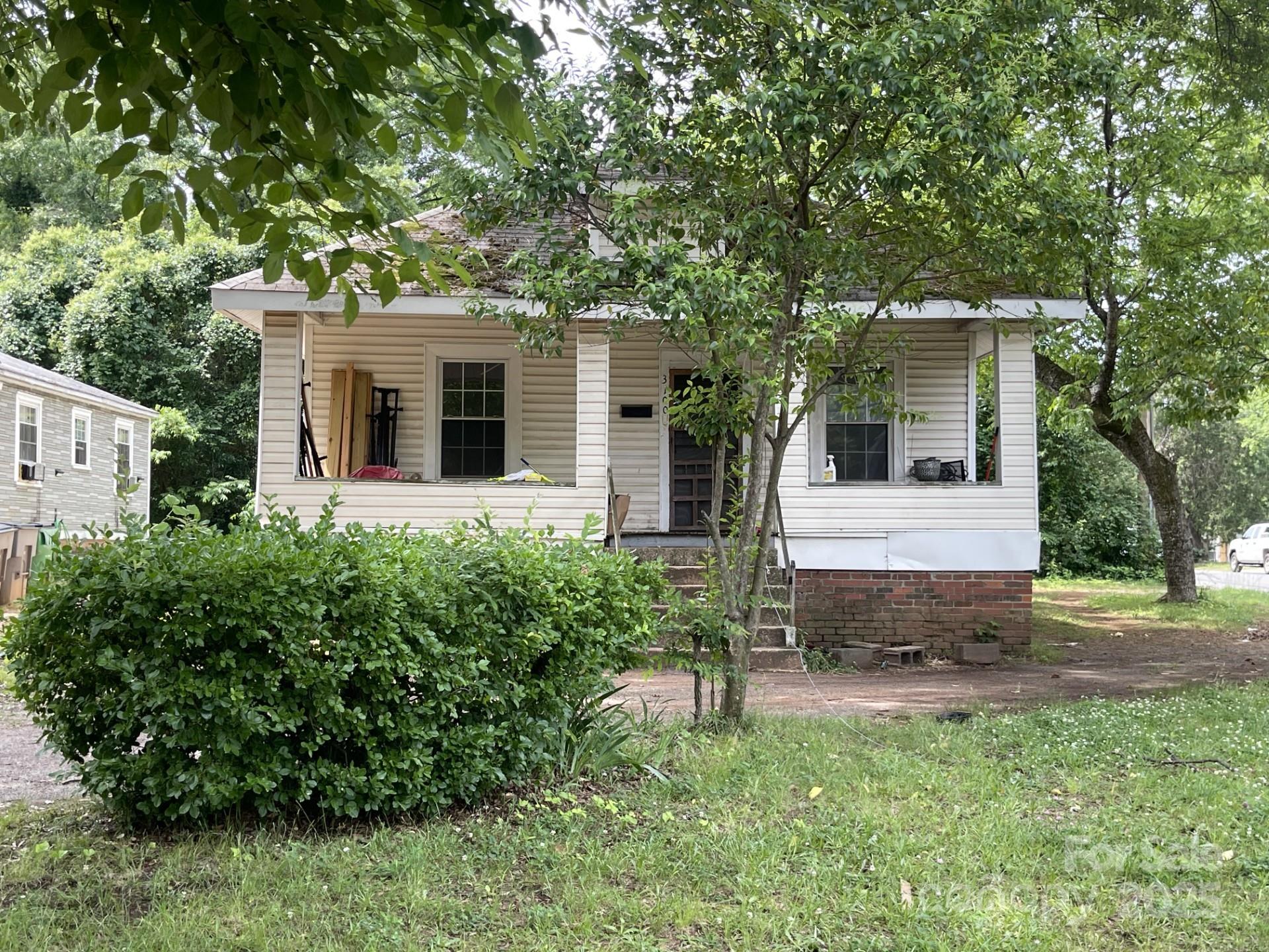 3100 Dunn Avenue Charlotte NC 28205