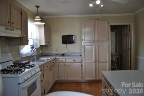 909 Timberlane Drive Mount Holly NC 28120