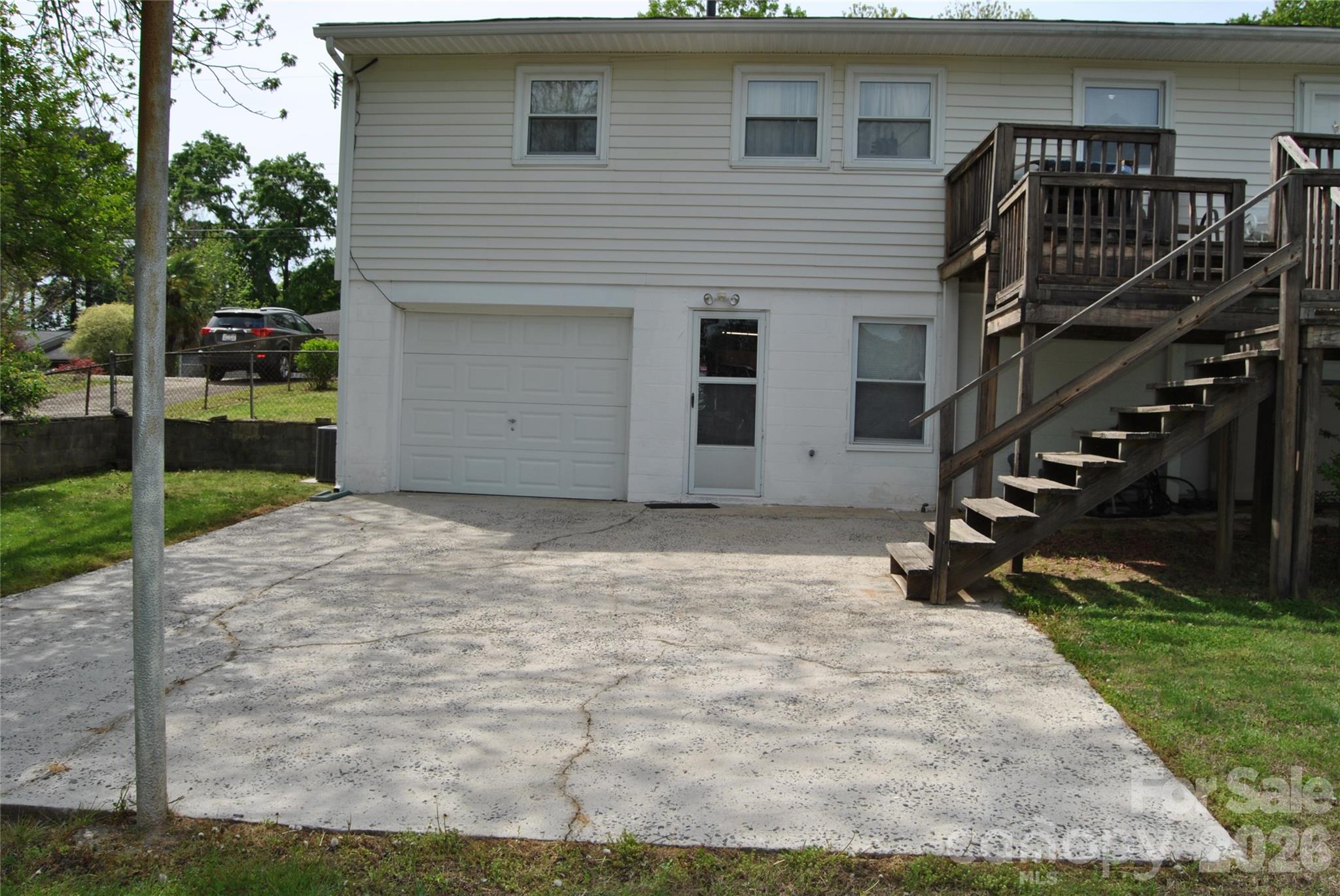 909 Timberlane Drive Mount Holly NC 28120