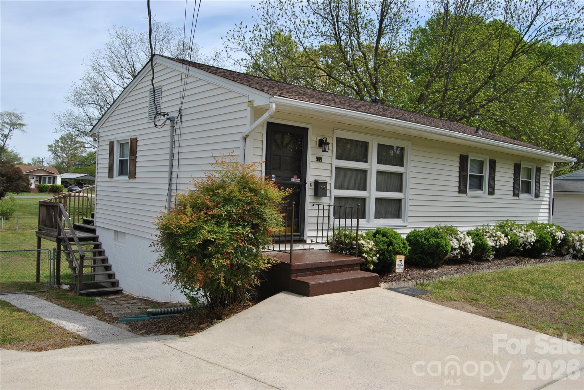 909 Timberlane Drive Mount Holly NC 28120