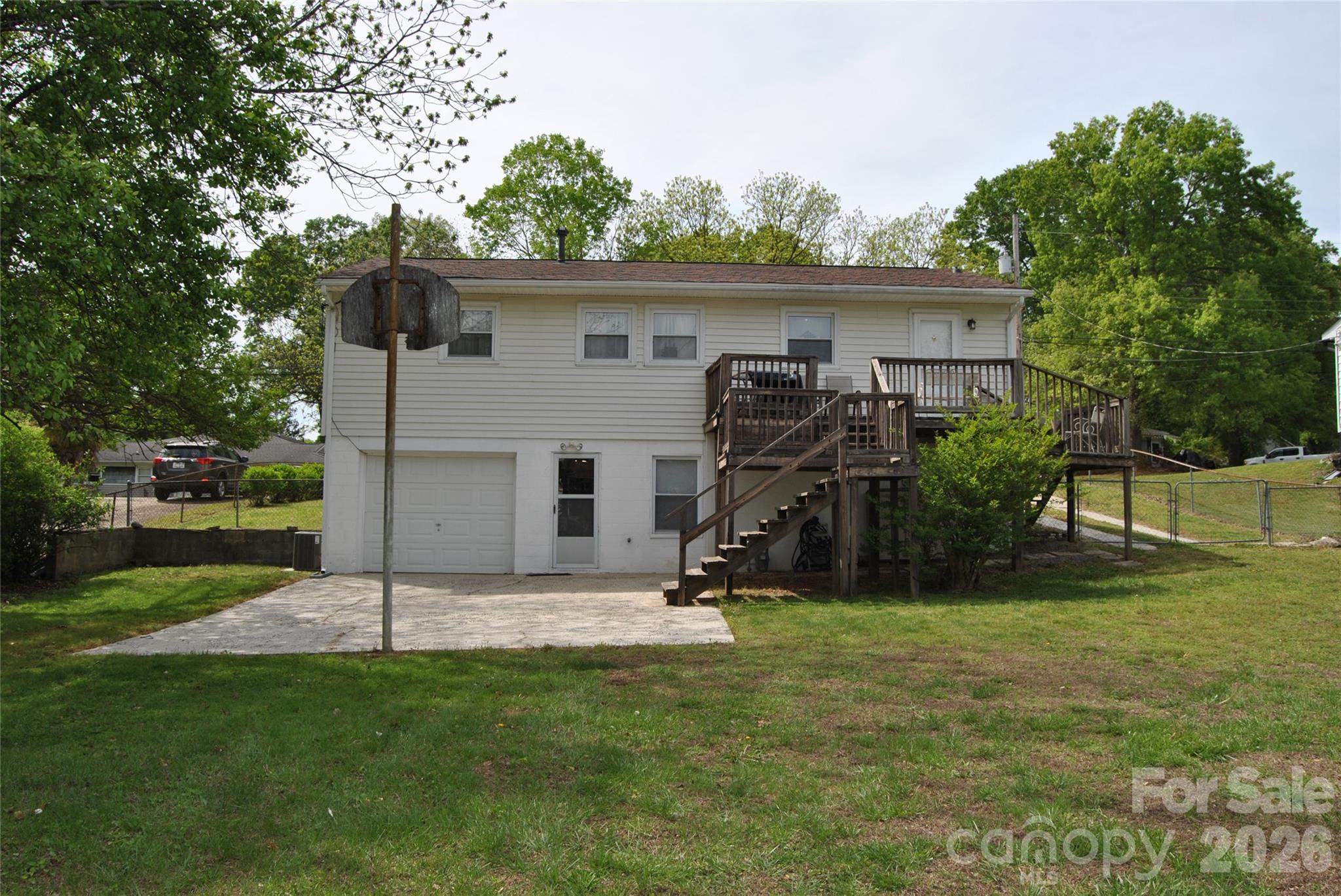 909 Timberlane Drive Mount Holly NC 28120