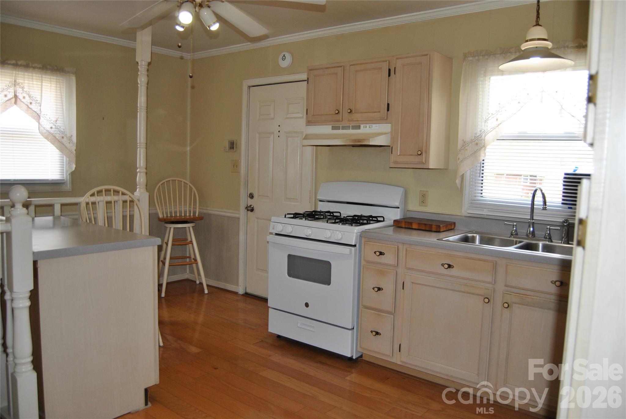 909 Timberlane Drive Mount Holly NC 28120