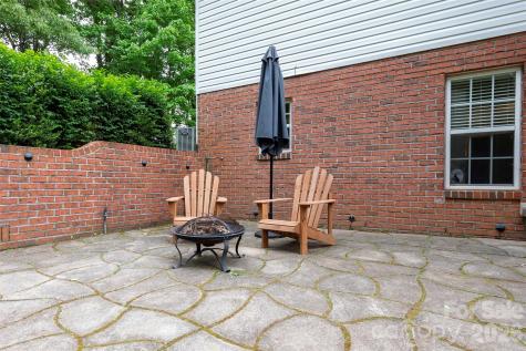144 High Meadows Road Advance NC 27006