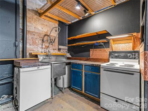 204 Sutton Avenue Black Mountain NC 28711