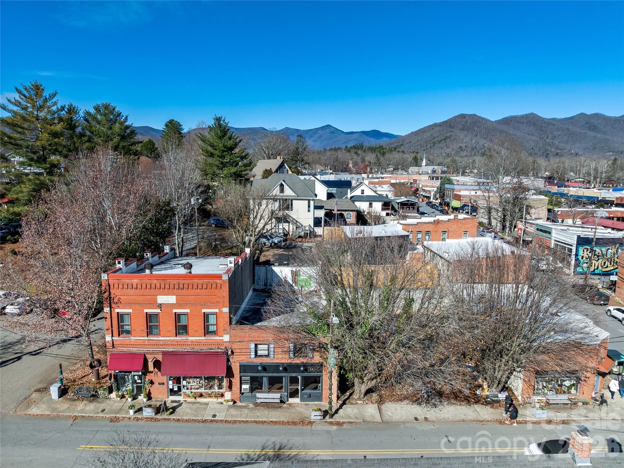 204 Sutton Avenue Black Mountain NC 28711