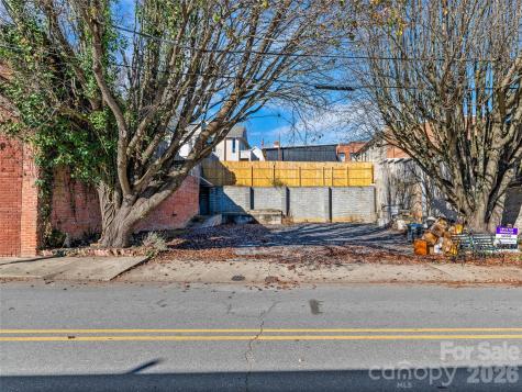 204 Sutton Avenue Black Mountain NC 28711