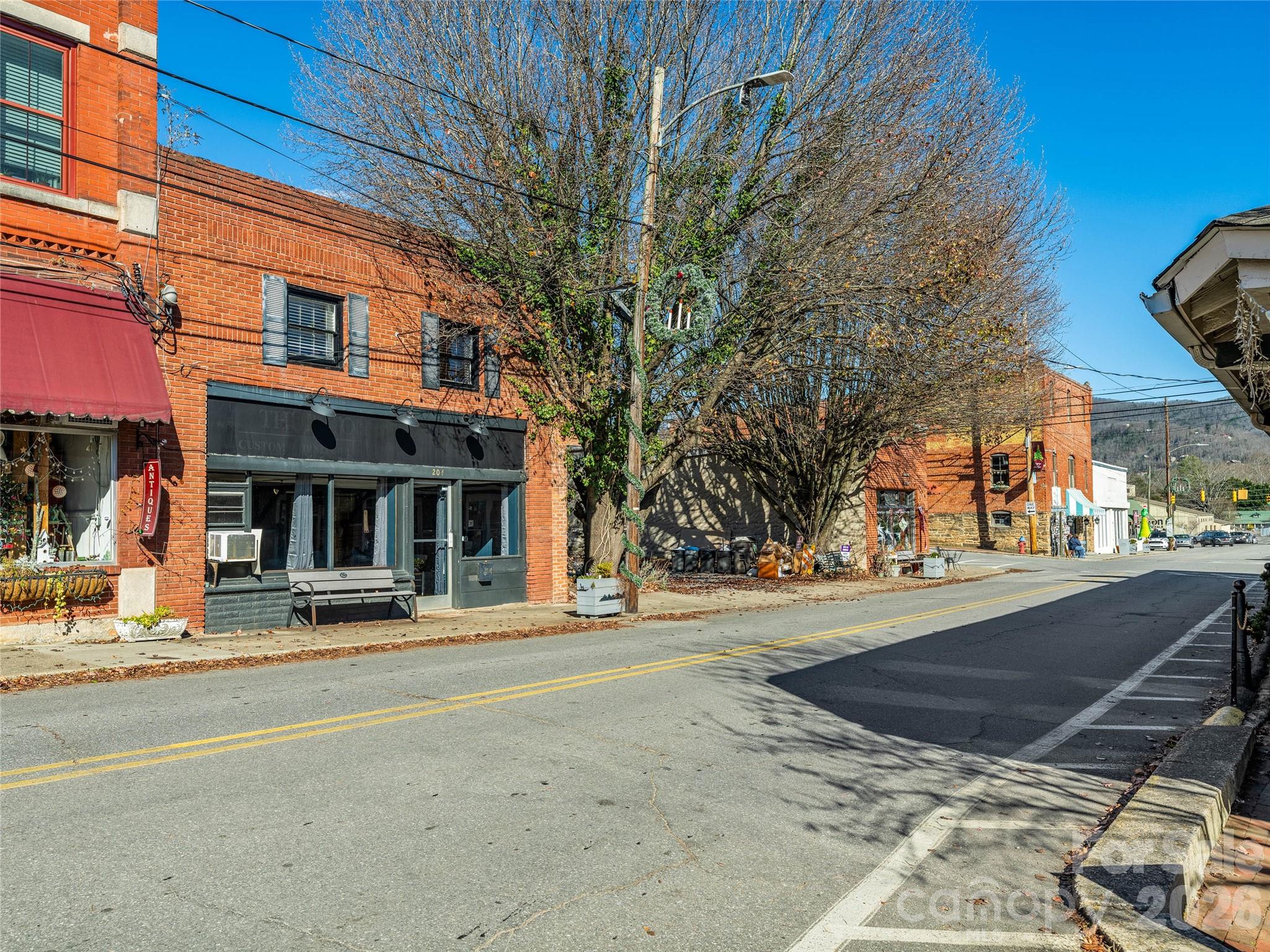 204 Sutton Avenue Black Mountain NC 28711