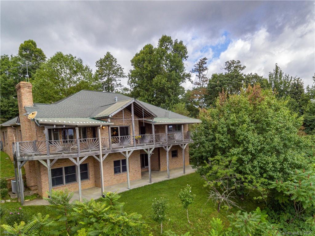 1722 Left Fork Run Road Bakersville NC 28705