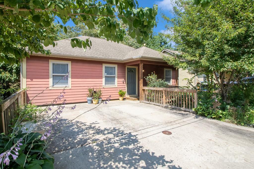 47 Kentucky Drive Asheville NC 28806